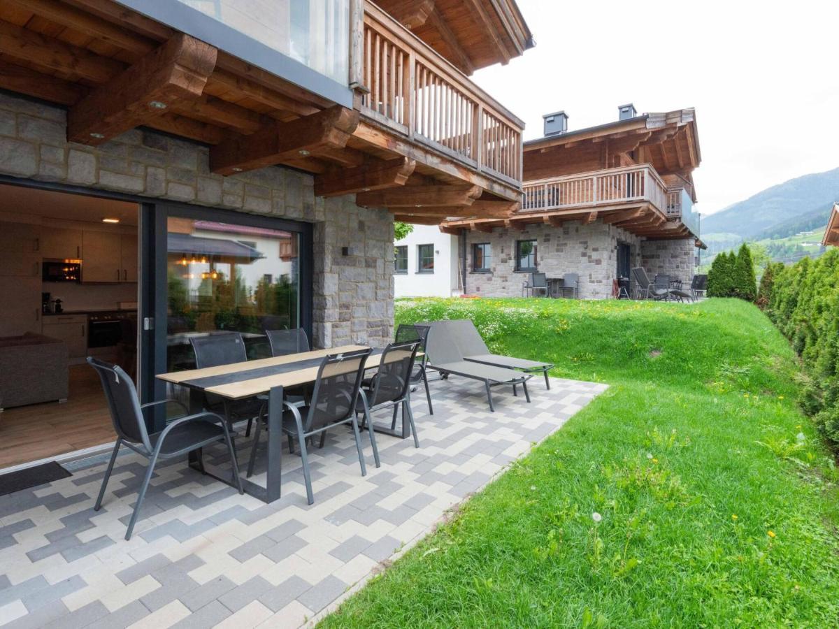 Fantastic Chalet With Sauna Niedernsill Exterior foto